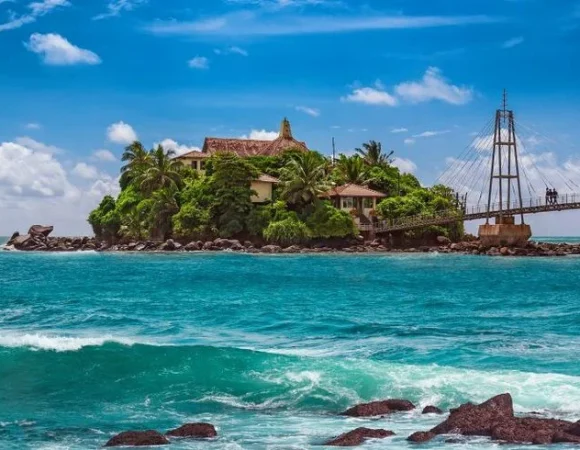 Matara – Rich History and Beautiful Beaches in Southern Sri Lanka